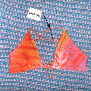 Skatie Swim Top in Makaha